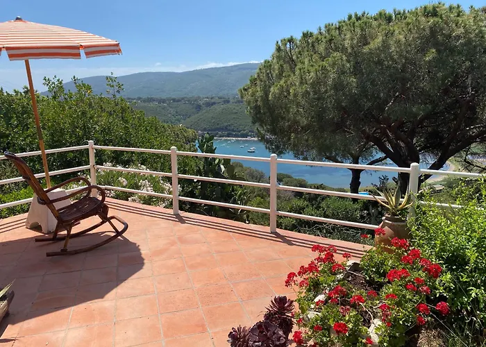 Holiday home Magiolo House Porto Azzurro
