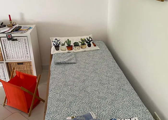 펜션 Magiolo House 포르투 아주로